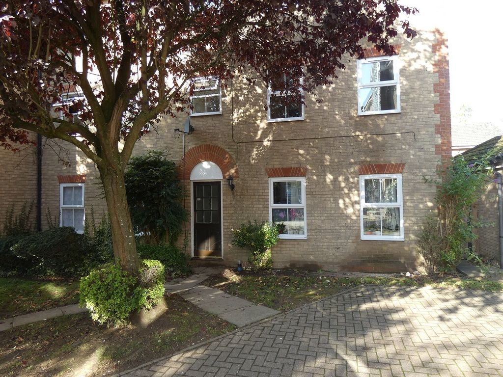 1 bed flat to rent in Ben Culey Drive, Thetford IP24, £725 pcm Zoopla