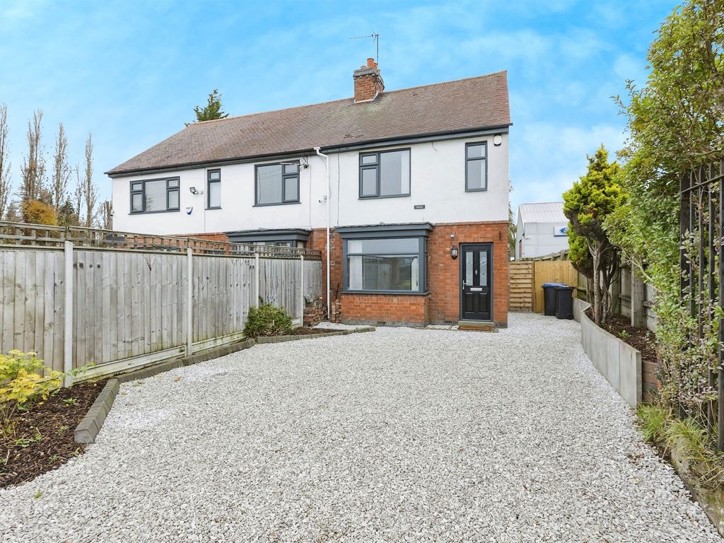 2 bed semidetached house for sale in Watling Street, Hinckley LE10, £