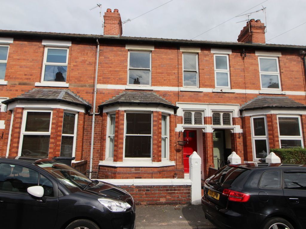 3 bed terraced house for sale in Lord Street, Chester, Cheshire CH3
