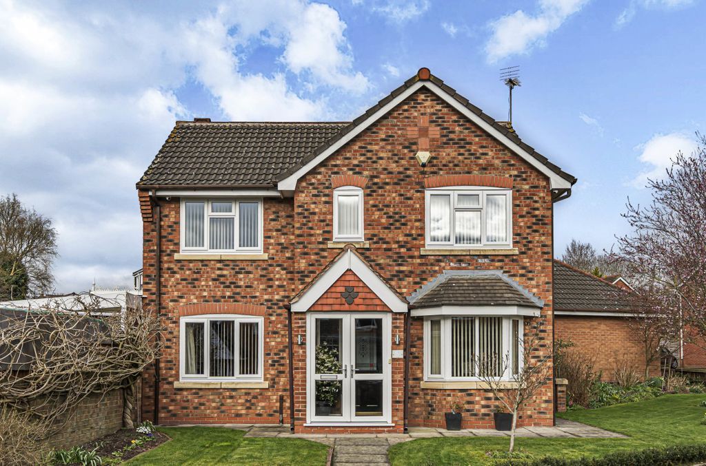 3 bed detached house for sale in Blenheim Drive, Prescot L34 Zoopla