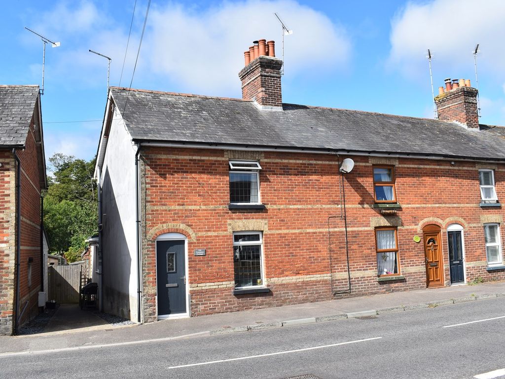 2 bed cottage for sale in Christchurch Road, Ringwood BH24 Zoopla