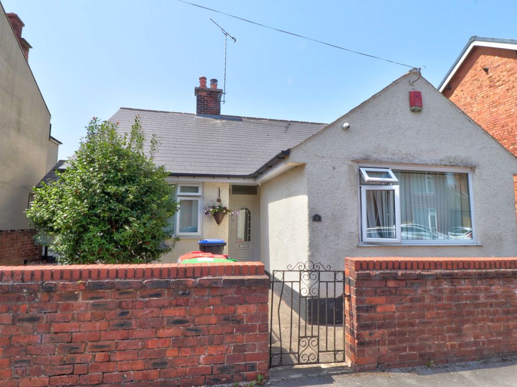 3 bed bungalow for sale in Lime Avenue, Huthwaite, SuttonInAshfield