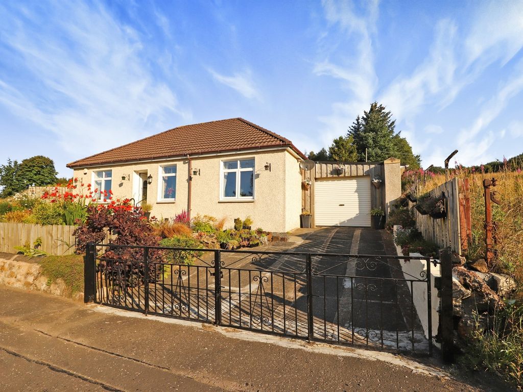 3 bed detached bungalow for sale in Smallburn Road, Muirkirk, Cumnock