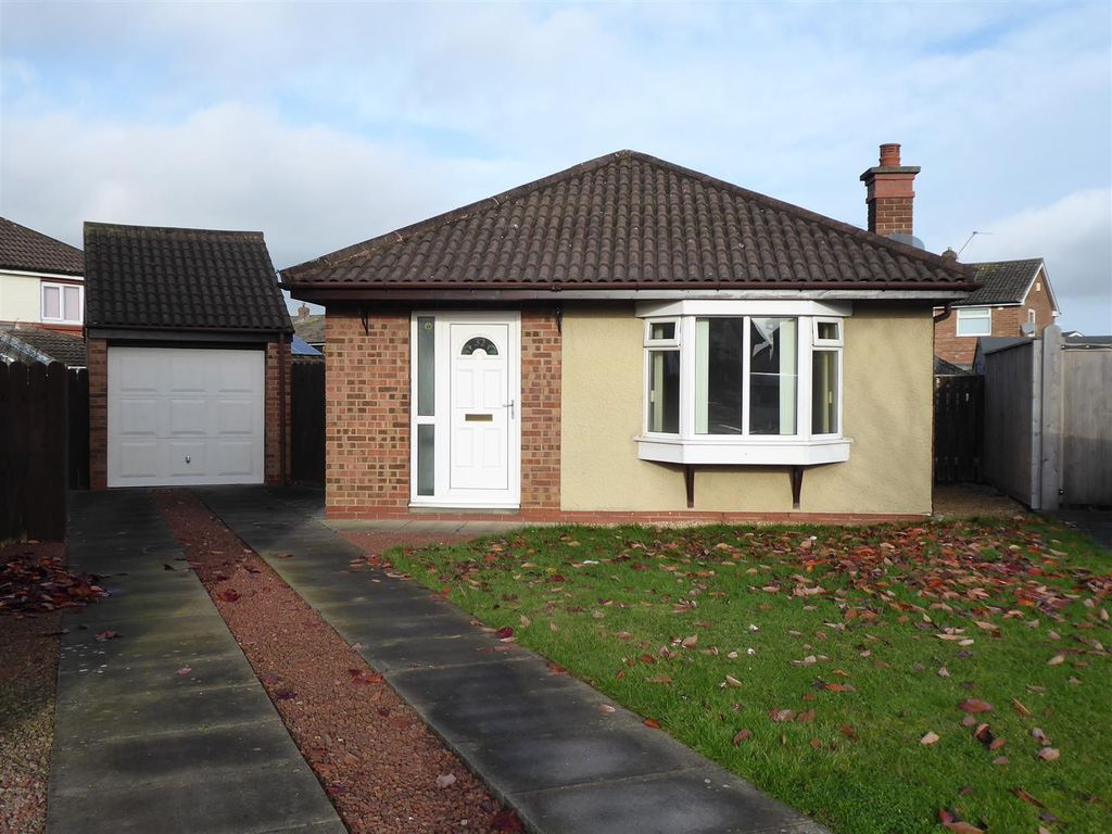 2 bed detached bungalow for sale in Crestbrooke, Northallerton DL7 Zoopla
