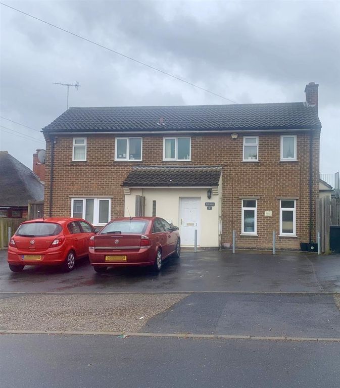 1 bed flat to rent in Duke Street, Ilkeston DE7, £595 pcm Zoopla