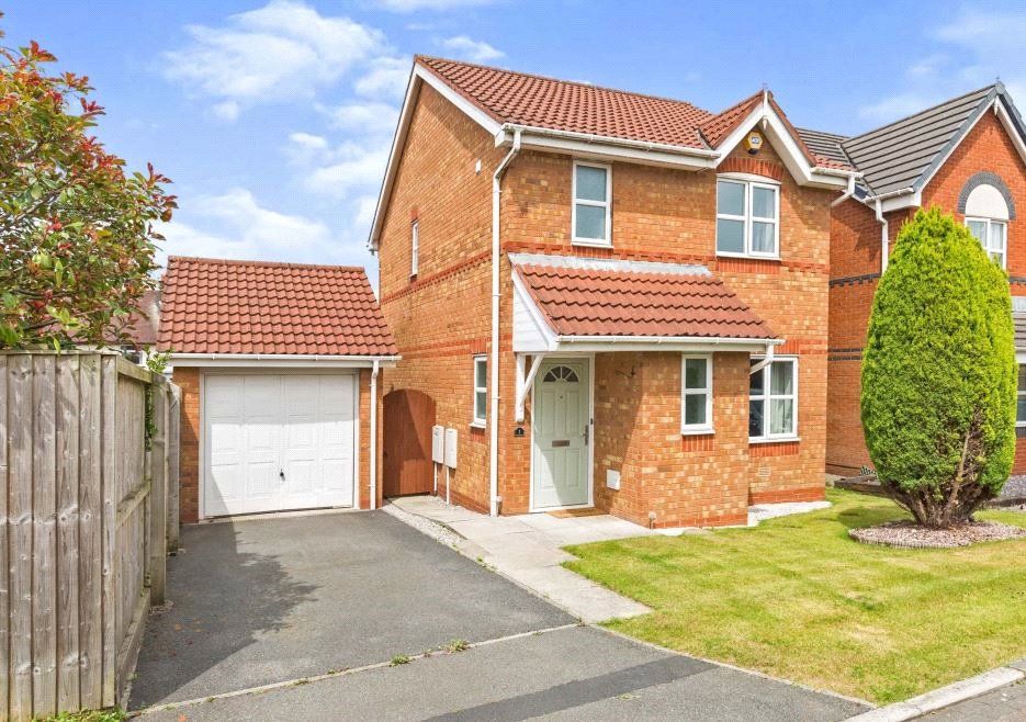 3 bed detached house for sale in Goldcrest Drive, Bamber Bridge
