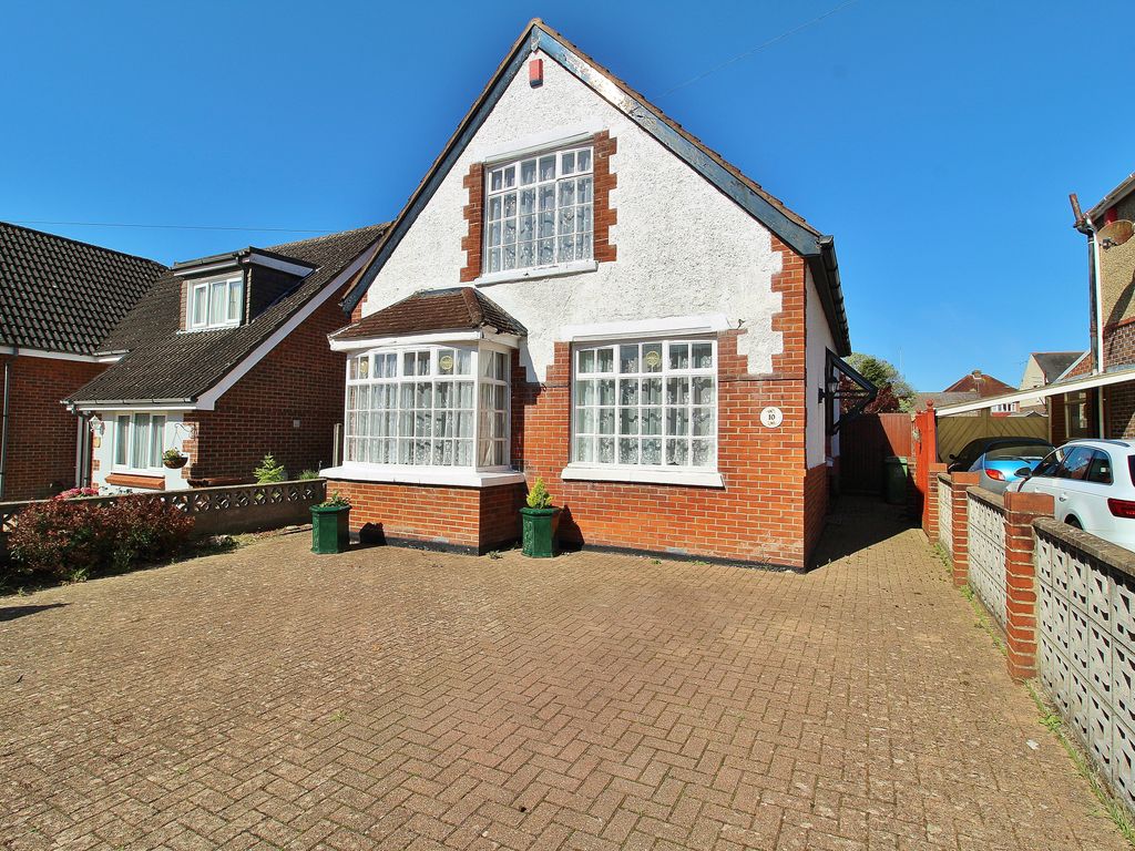 2 bed property for sale in Station Road, Drayton, Portsmouth PO6, £450,000 Zoopla