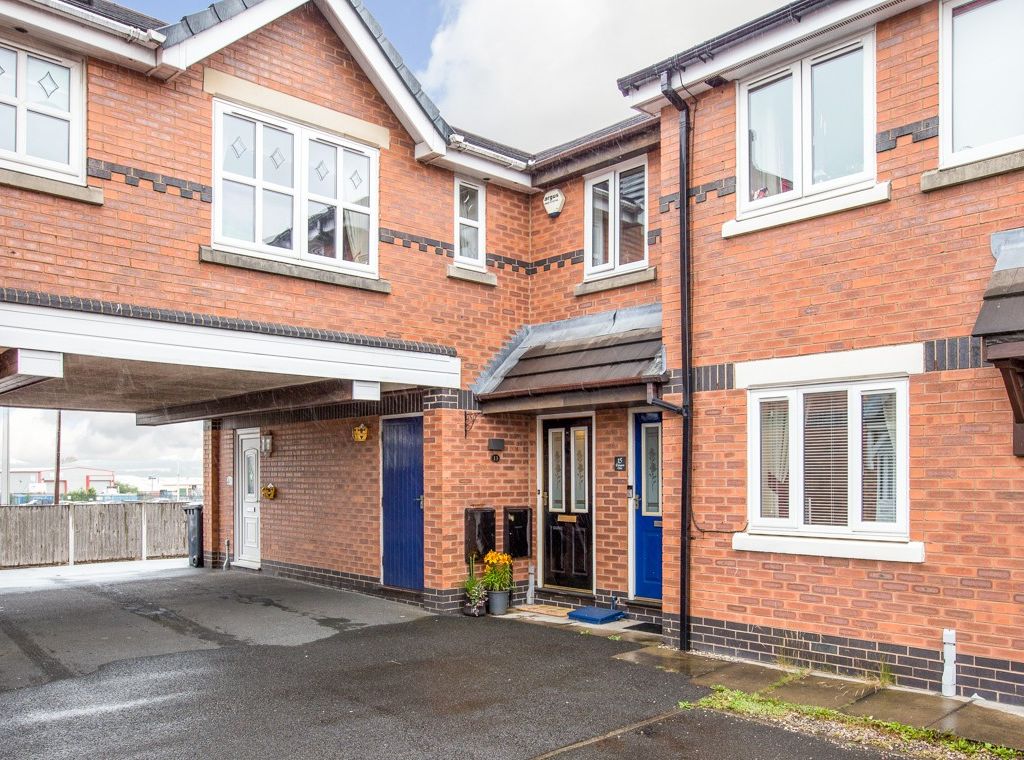 2 bed flat to rent in Elvington Close, Wigan WN5 Zoopla