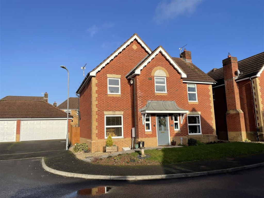 4 bed detached house for sale in St. Lawrence Park, Chepstow NP16 Zoopla