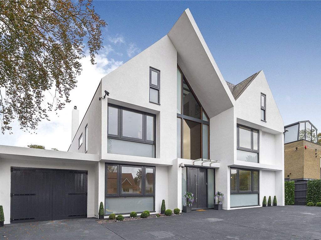 West Heath Avenue Hampstead London NW11  