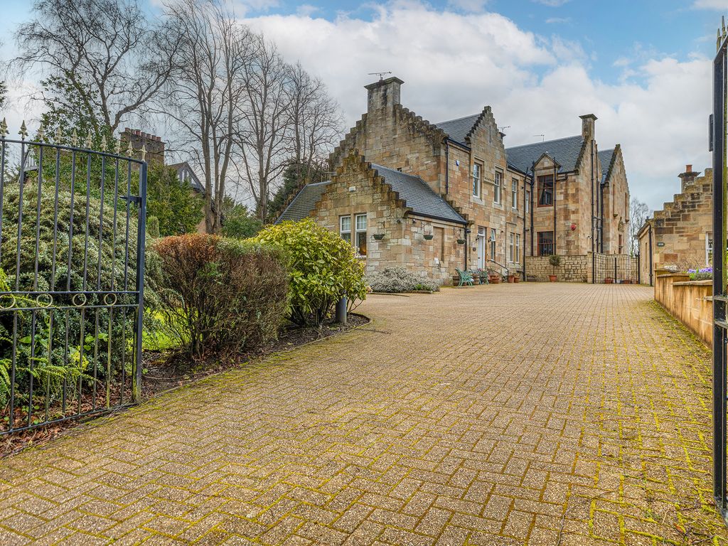 3 bed mews for sale in Springkell Avenue, Glasgow G41, £380,000 Zoopla