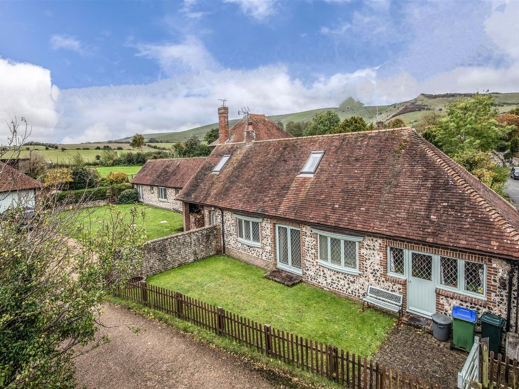 3 bed bungalow for sale in The Street, Kingston, Lewes BN7, £1,000,000