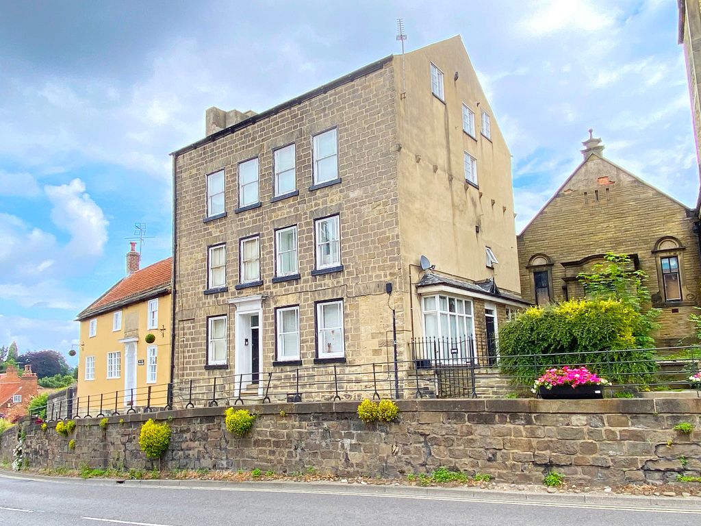 2 bed flat to rent in High Street, Knaresborough HG5 Zoopla