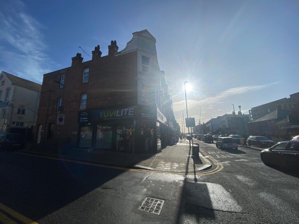 2 bed flat for sale in West Hendon Broadway, London NW9, £335,000 Zoopla