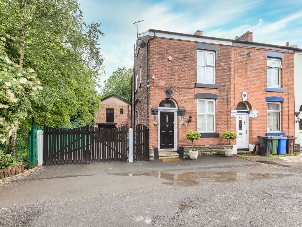 2 bed end terrace house for sale in New Lees Street, AshtonUnderLyne