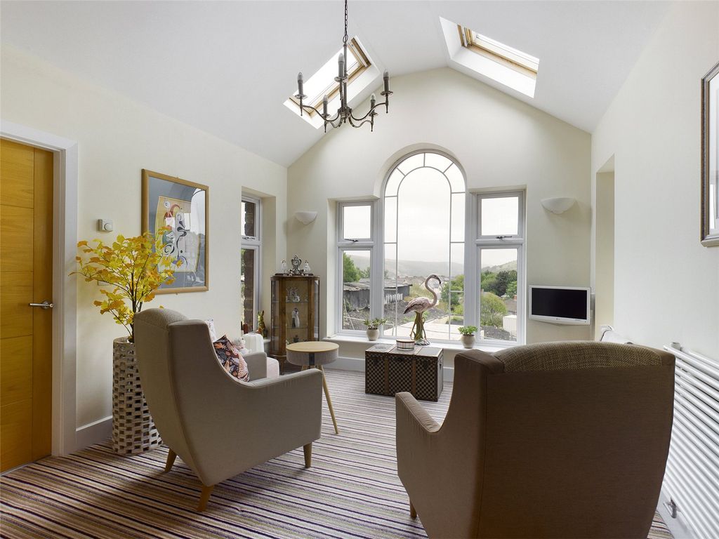 4 bed detached house for sale in Marian Close, Tredegar, Gwent NP22 Zoopla