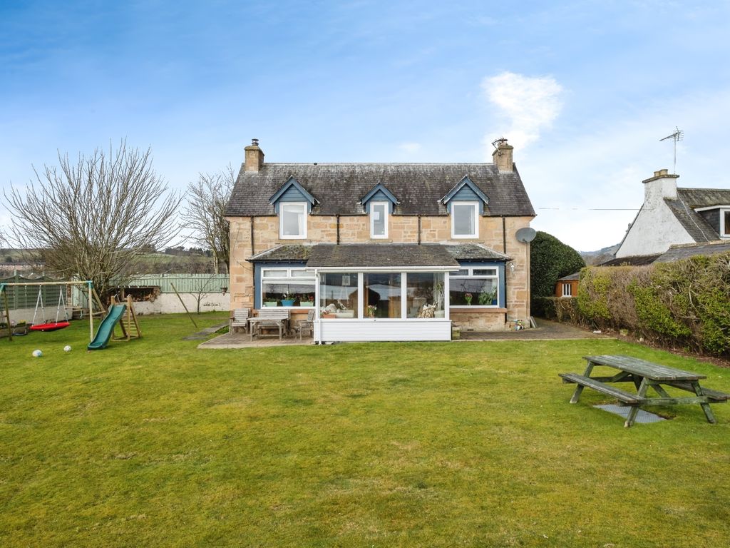 2 bed detached house for sale in Ferry Road, Dingwall IV15, £300,000