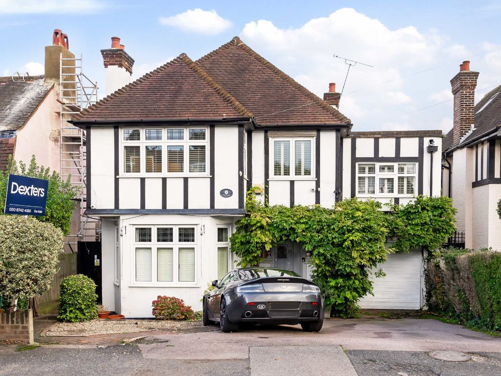6 bed detached house for sale in The Ridgeway, London NW7, £1,500,000