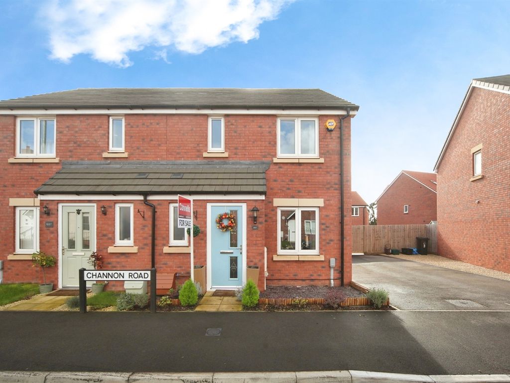 3 bed semidetached house for sale in Channon Road, Monkton Heathfield