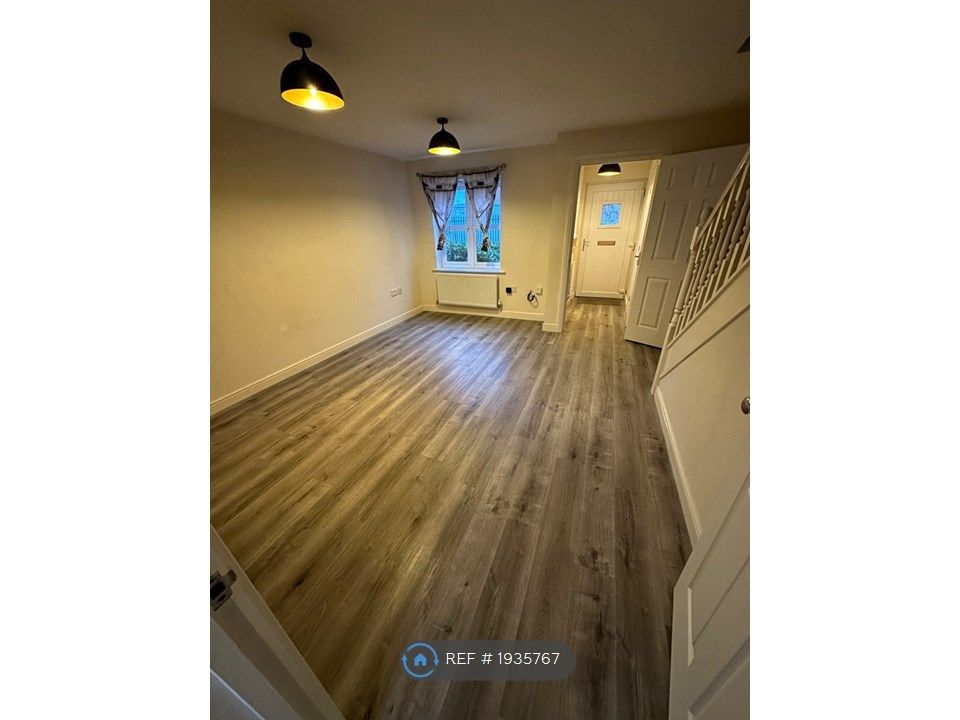 3 bed end terrace house to rent in Wesley Court, Langley Moor, Durham