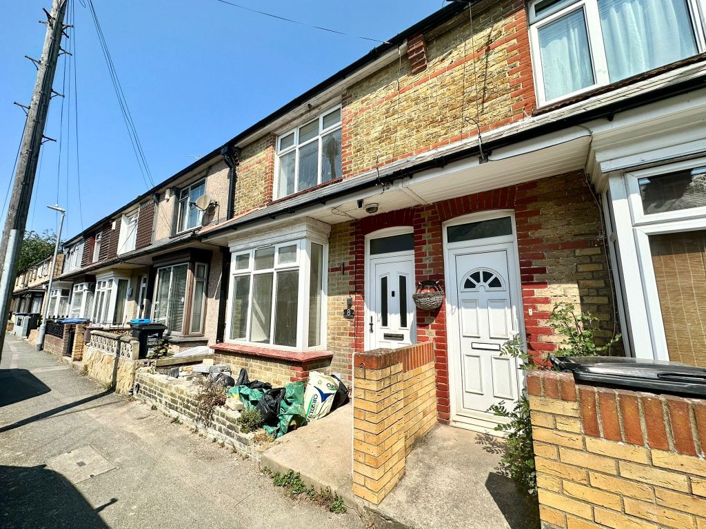 3 bed terraced house to rent in Cheriton Avenue, Ramsgate CT12 - Zoopla