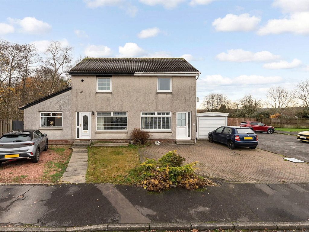 3 bed semidetached house for sale in Barbeth Way, Cumbernauld, Glasgow