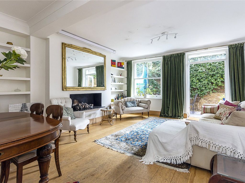 3 bed flat for sale in St. Charles Square, North Kensington, London W10 Zoopla