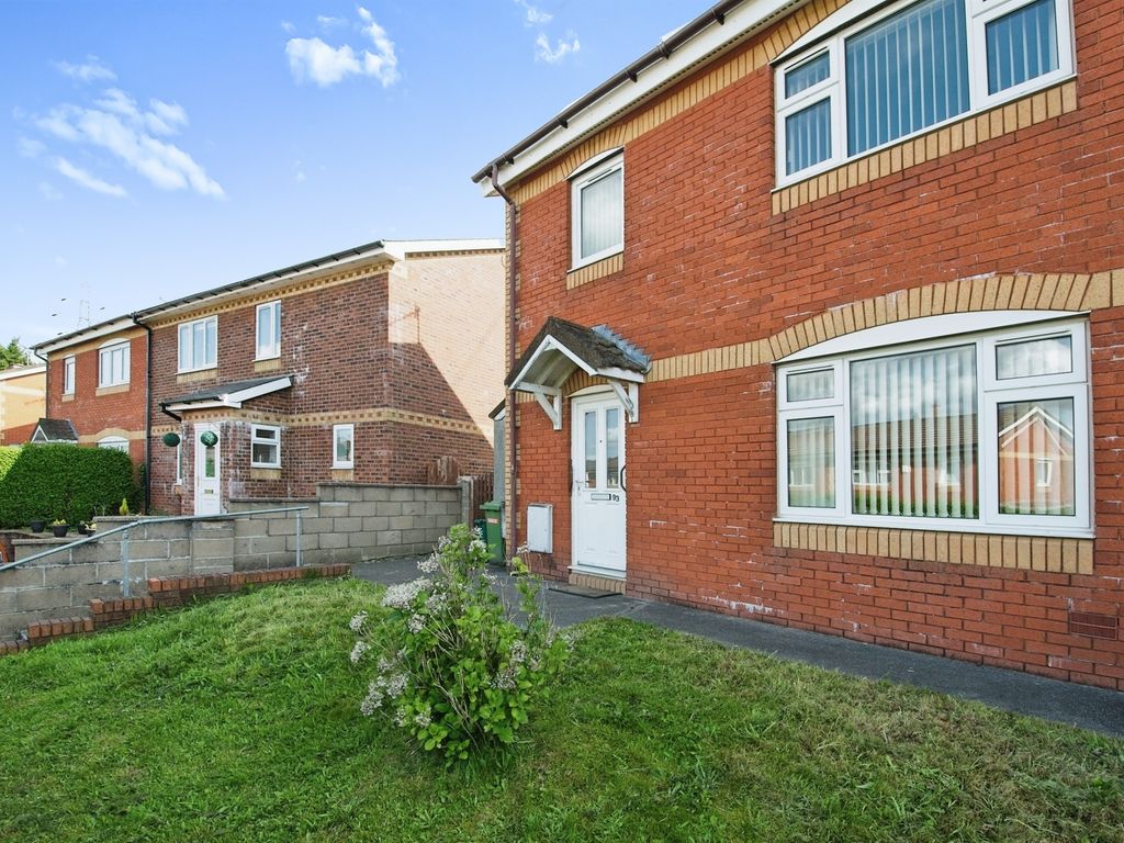 3 bed semidetached house for sale in Oak Street, Rhydyfelin