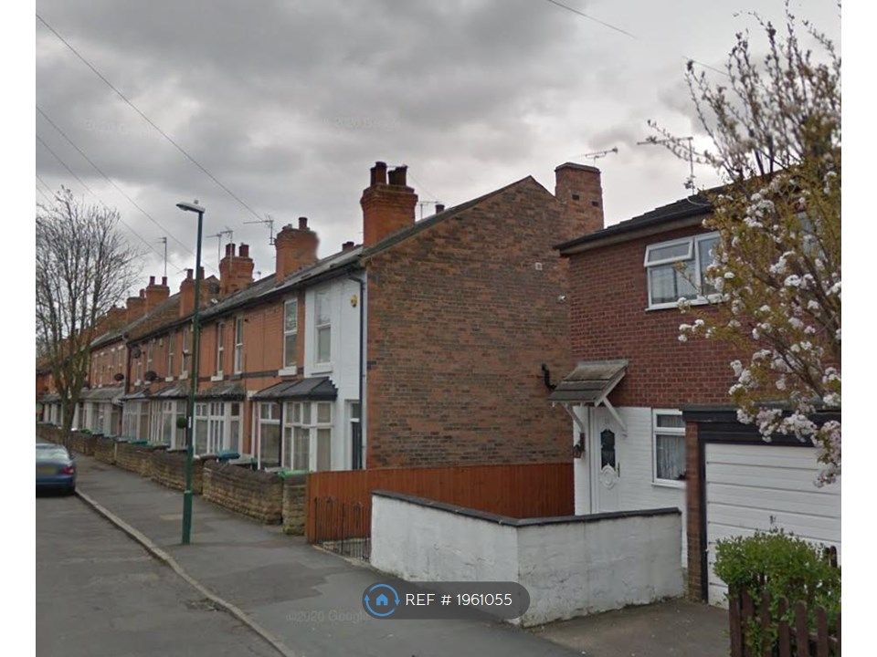 2 bed end terrace house to rent in Mafeking Street, Nottingham NG2, £