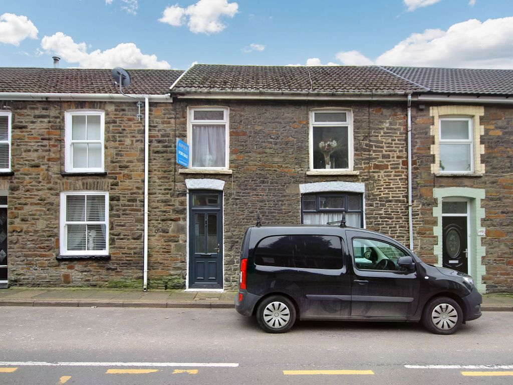4 bed terraced house for sale in Edmondstown Road, Williamstown