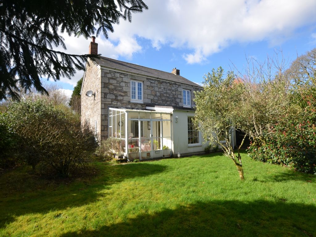 3 bed detached house for sale in Millpool, Bodmin, Cornwall PL30, £