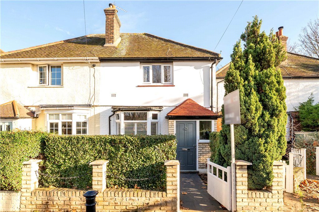 3 bed semidetached house for sale in Church Walk, Brentford, Middlesex