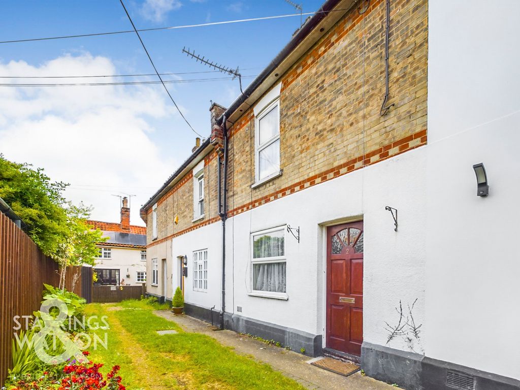 2 bed terraced house for sale in Harrisons Yard, Shelfanger Road, Diss
