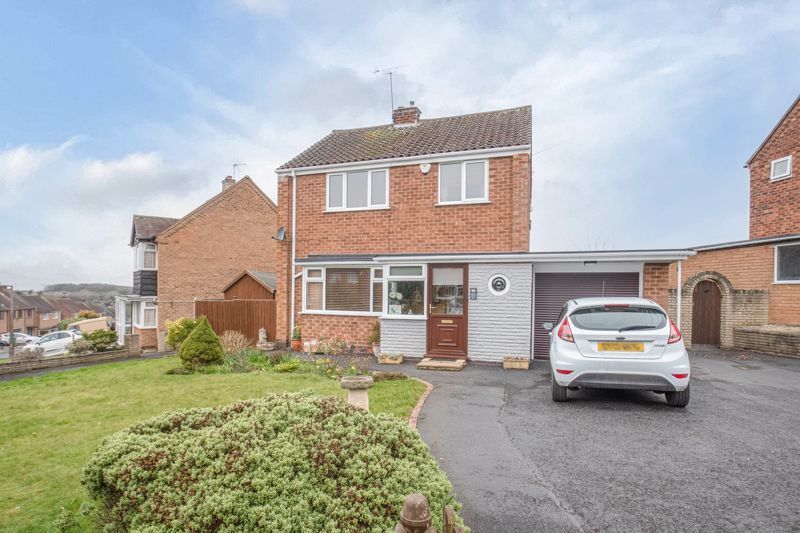 3 bed detached house for sale in Malvern Road, Headless Cross, Redditch