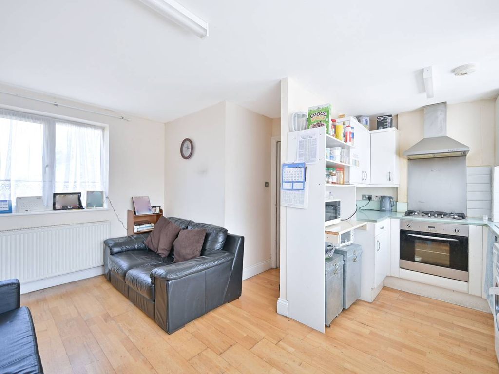 2 bed flat for sale in Westmead Road, Sutton SM1 Zoopla