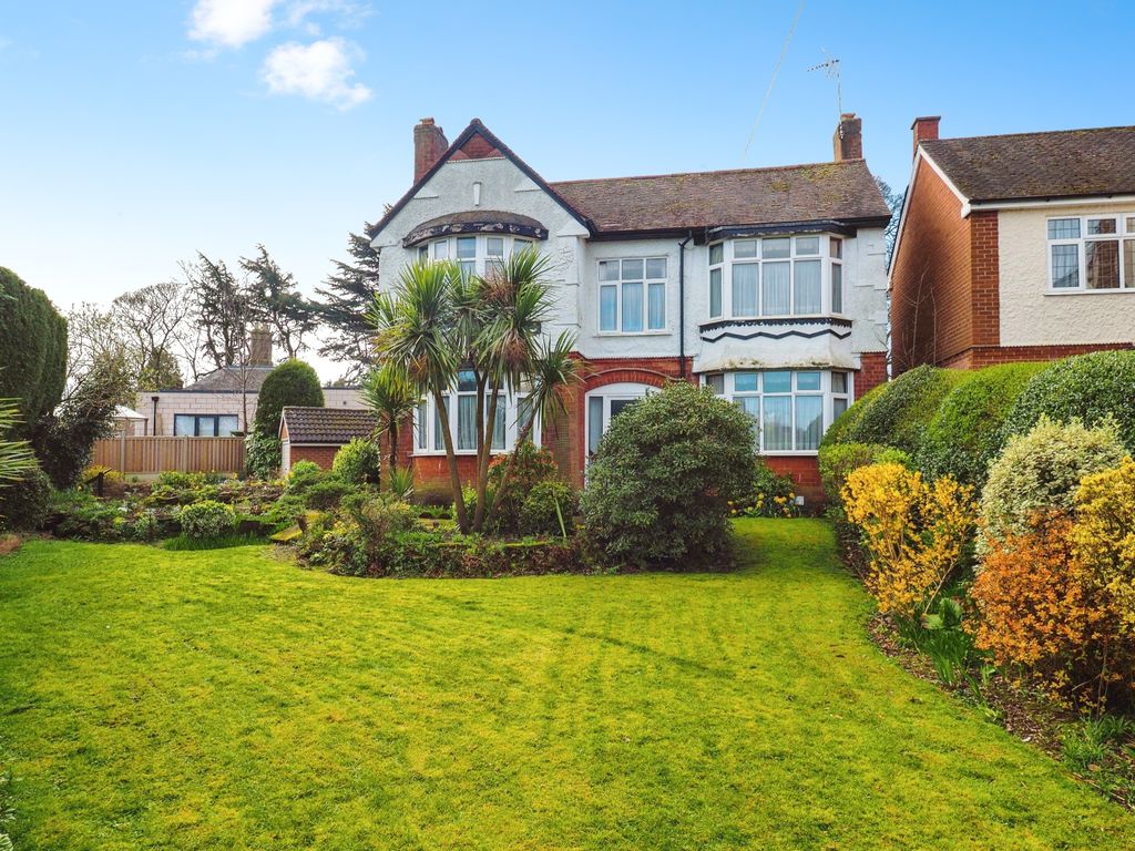 4 bed detached house for sale in Beeston Fields Drive, Beeston