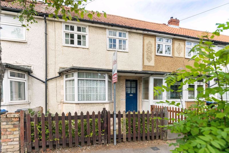 3 bed terraced house for sale in Baker Street, Enfield EN1 Zoopla