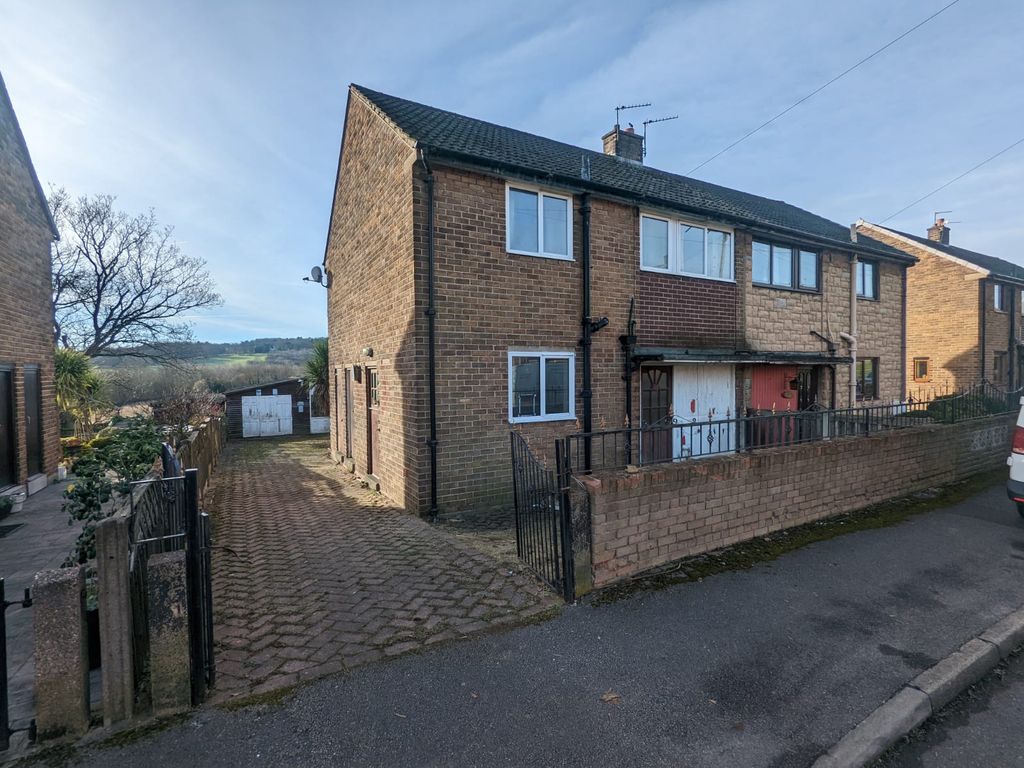 3 bed semidetached house for sale in Rockingham Road, Dodworth