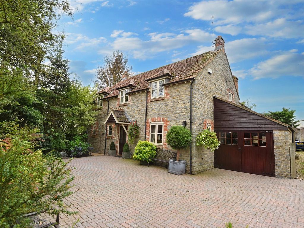 4 bed detached house for sale in Church Track, Bourton, Gillingham SP8