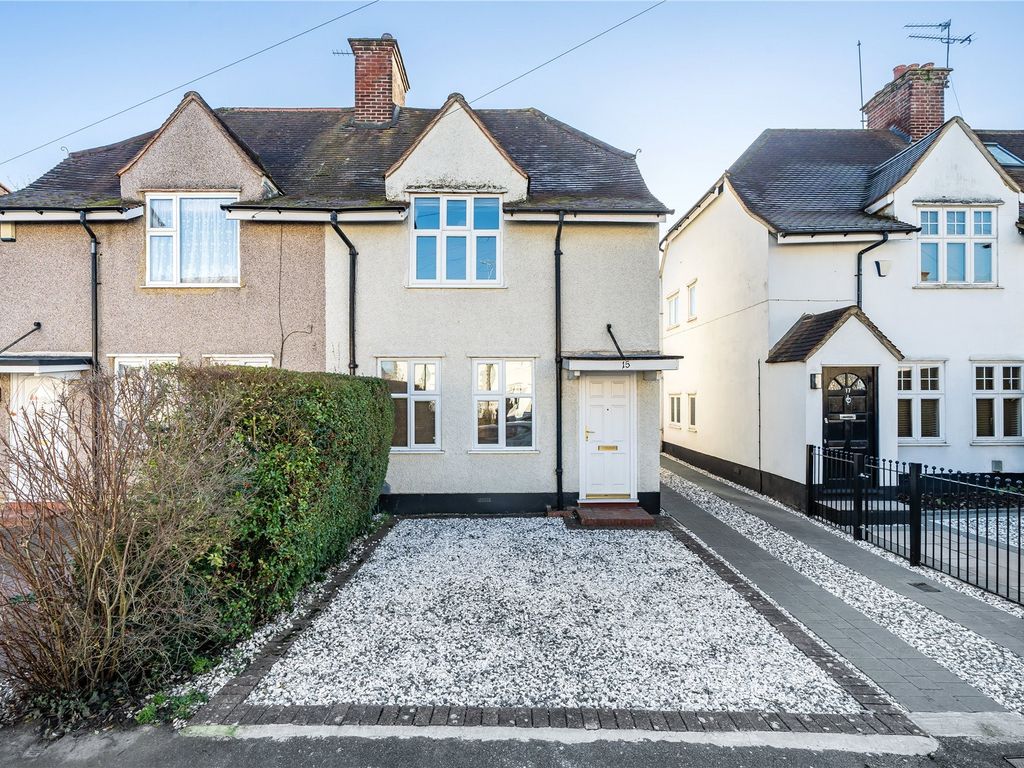 3 bed semidetached house for sale in Byfleet, Surrey KT14, £440,000