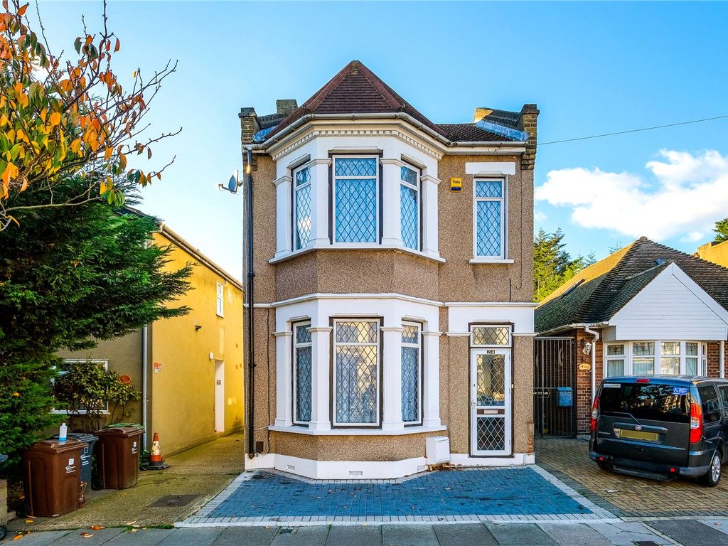 3 bed detached house for sale in Saville Road, Chadwell Heath, Romford