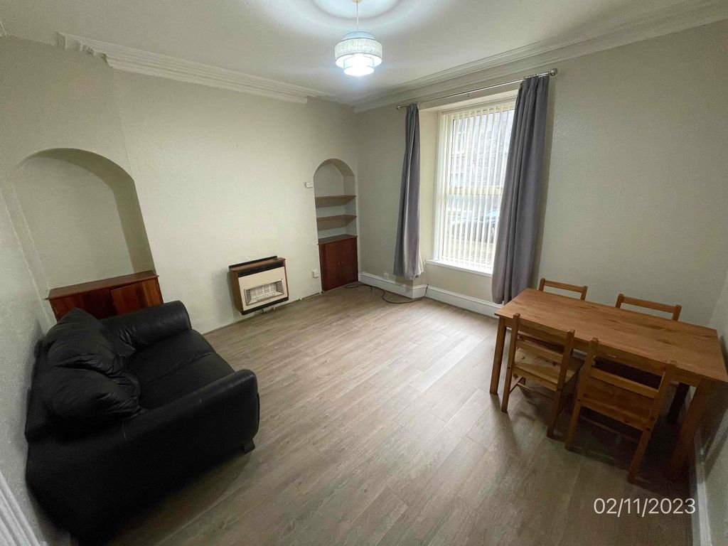 1 bed flat to rent in Ashvale Place, Ground Floor Right, Aberdeen AB10