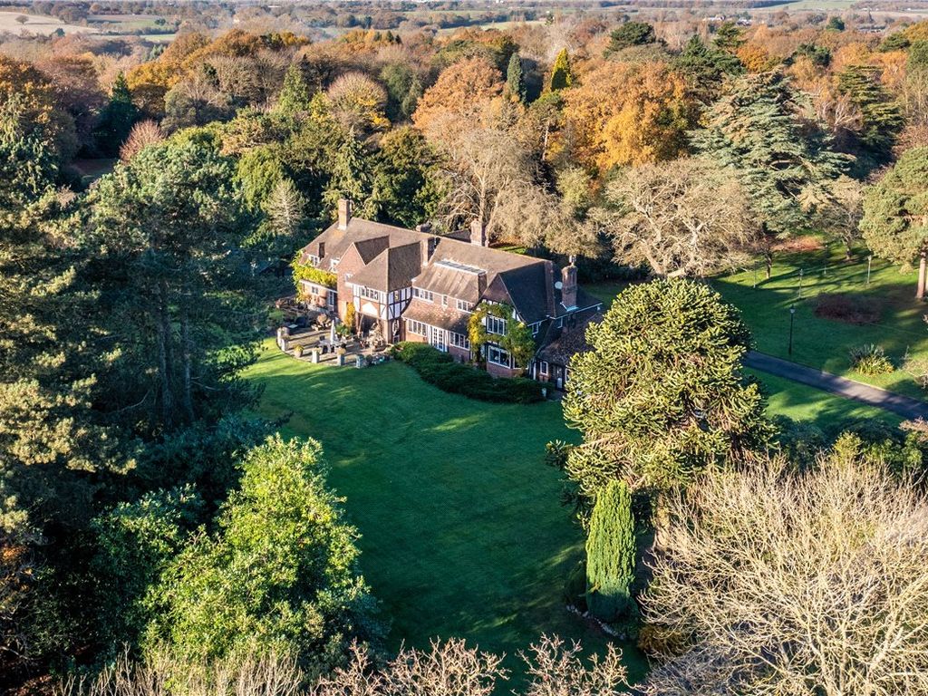 6 bed detached house for sale in New Road, Abridge, Essex RM4 Zoopla