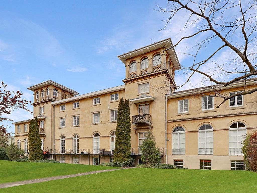 1 bed flat for sale in Malvern Road, Cheltenham GL50 Zoopla