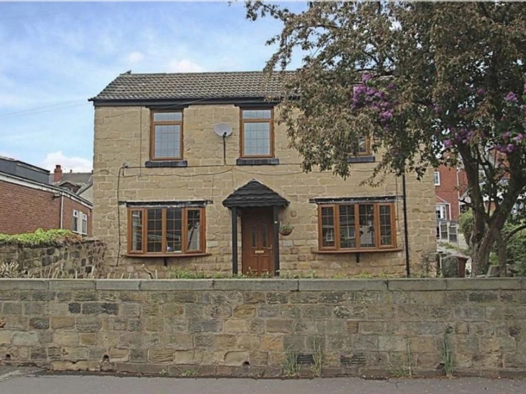3 bed detached house for sale in Barnsley Road, Hemsworth WF9, £215,000