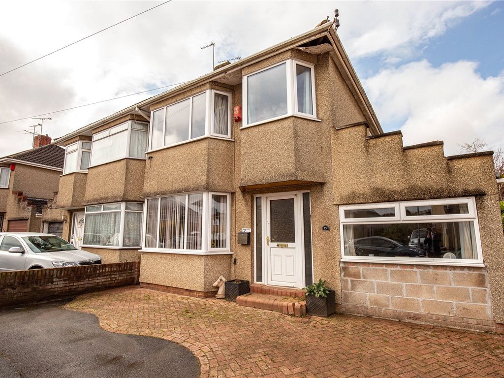 3 bed semidetached house for sale in Wedgewood Road, Bromley Heath