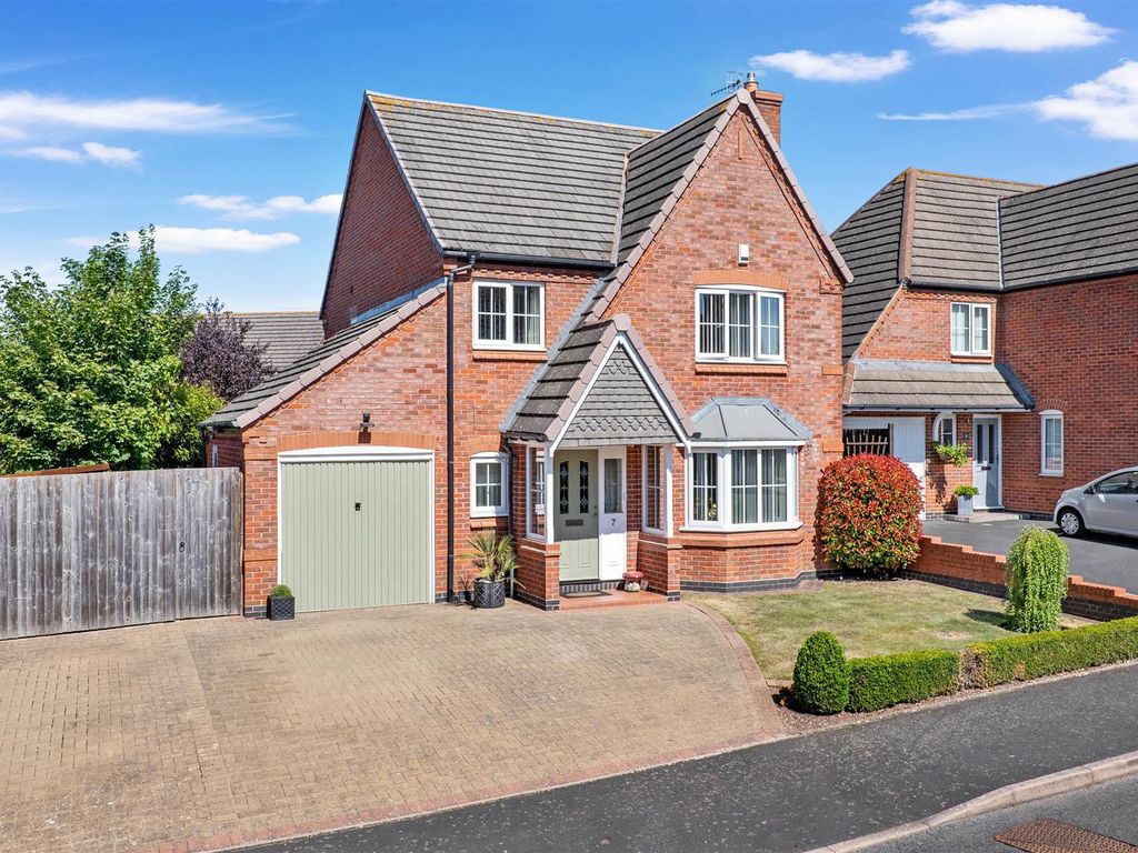 4 bed detached house for sale in Sandles Road, Droitwich WR9 Zoopla