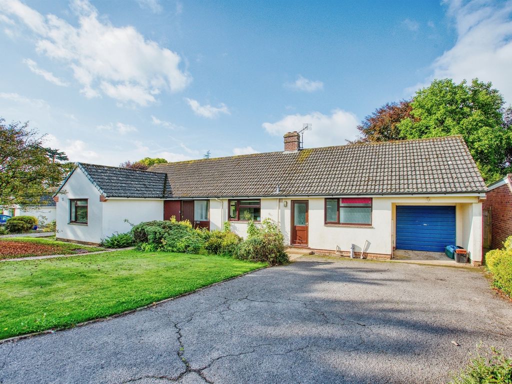 3 bed detached house for sale in Quantock Rise, Kingston St. Mary
