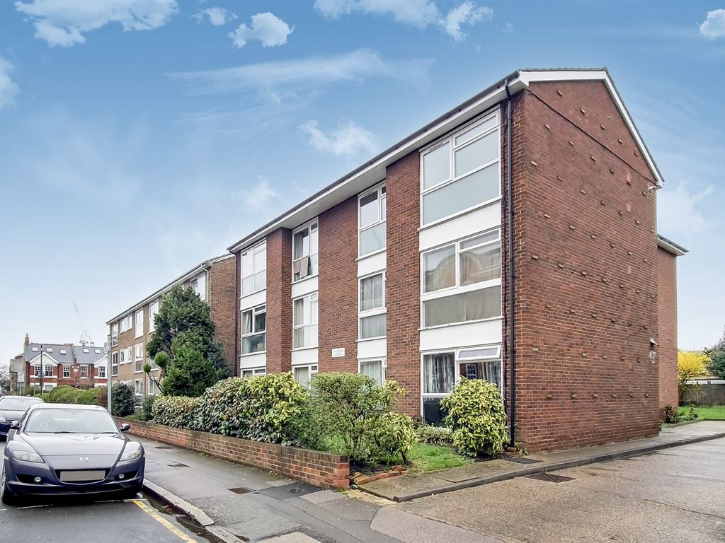 2 bed flat for sale in Masboro Lodge, Wimbledon SW19 Zoopla