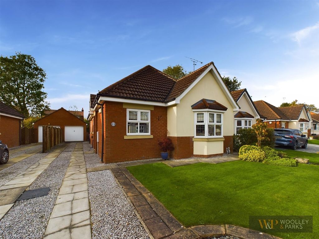 2 bed detached bungalow for sale in The Orchard, Leven, Beverley HU17